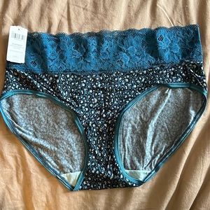 Soma lace hipster underwear
